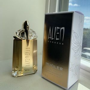 SOLD Mugler Alíen Goddess